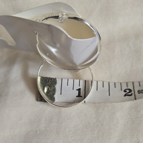 Sterling Silver Lever Back Hoop Earrings Appx 1" - Picture 4 of 4